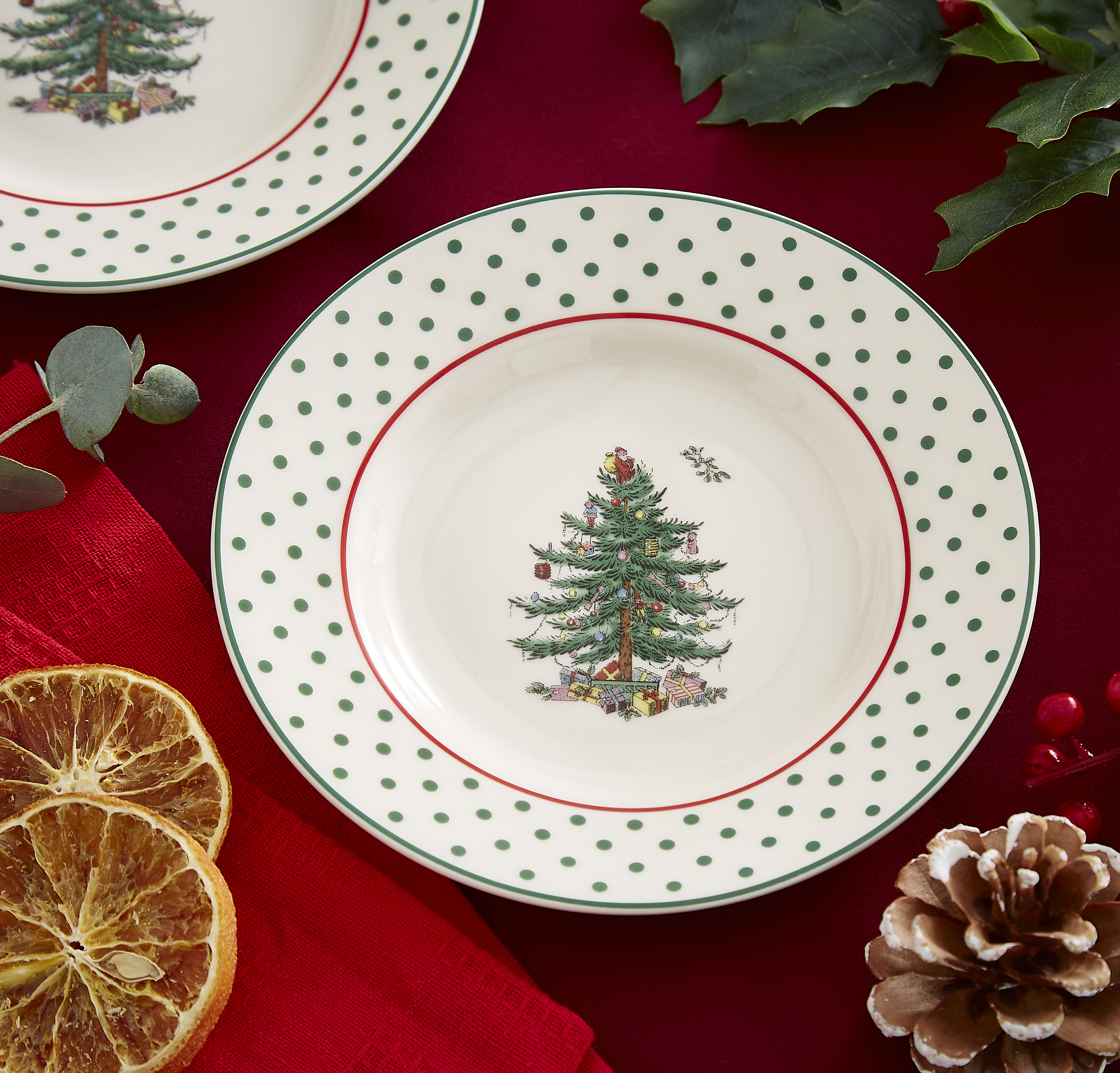 Christmas Tree Polka Dot Tidbit Plates Set of 4 image number null